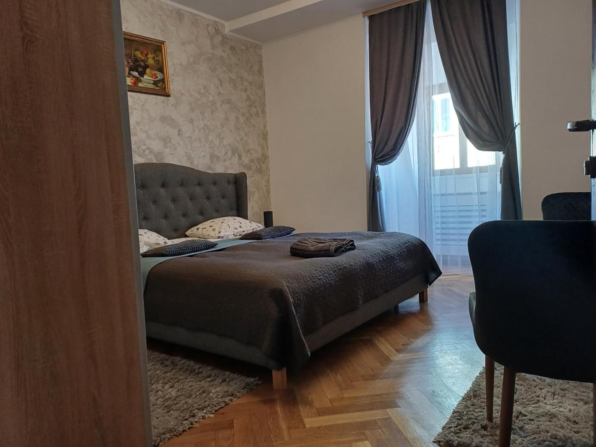 Republicii Apartment Braşov Extérieur photo